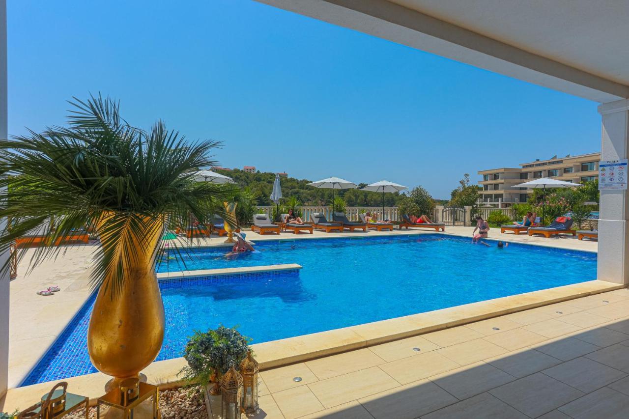 רוגוזניצה Perla Resort מראה חיצוני תמונה